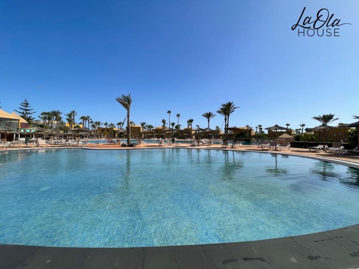 La Ola House Precioso Apartamento Con Piscina Corralejo Bagian luar foto